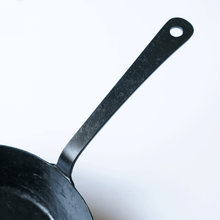 画像をギャラリービューアに読み込む, 鍛冶屋がつくる鉄フライパン 【近藤製作所×暮らしと道具 forum】