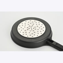 画像をギャラリービューアに読み込む, 冷凍餃子フライパンチャレンジから生まれたフライパン (IH対応) 4w1h