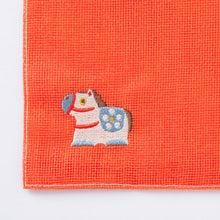 画像をギャラリービューアに読み込む, 干支ふきん　午(うま)
