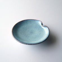 画像をギャラリービューアに読み込む, 箸置き小皿 (水色) [栃木]
