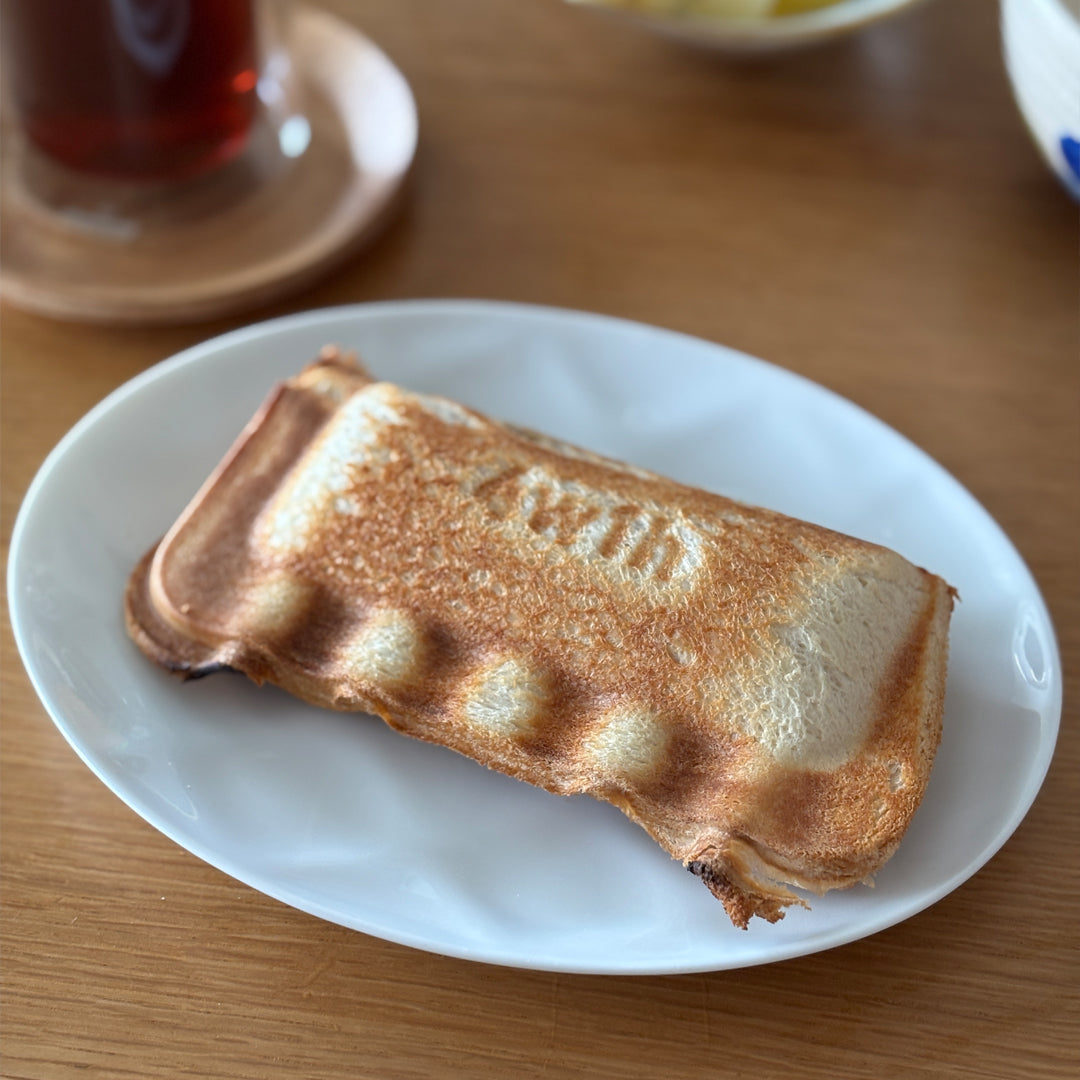ホットサンドソロ 4w1h | 片手で食べきれるホットサンドメーカー