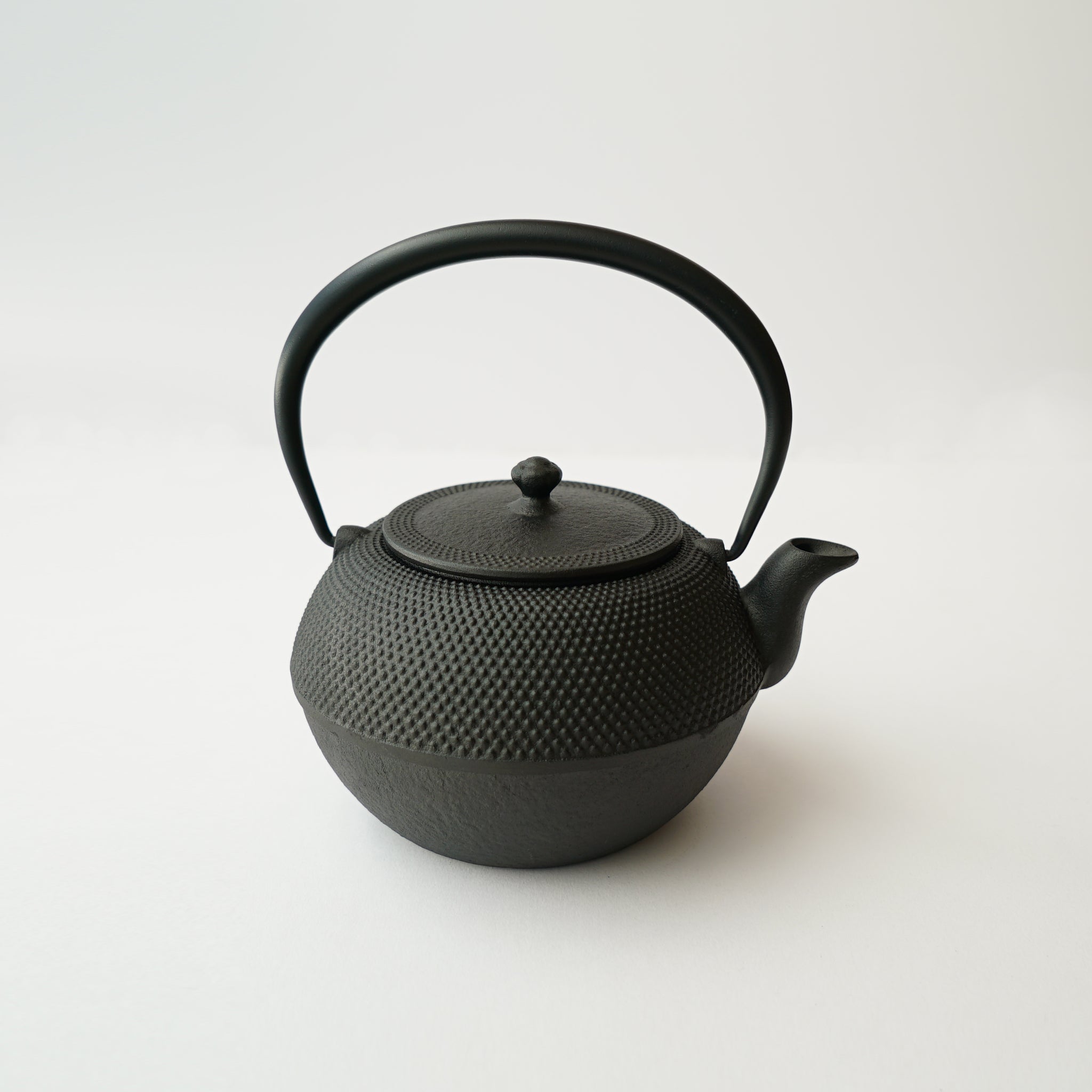 鉄瓶まろみアラレ 1L 【岩手県】暮らしと道具 forum