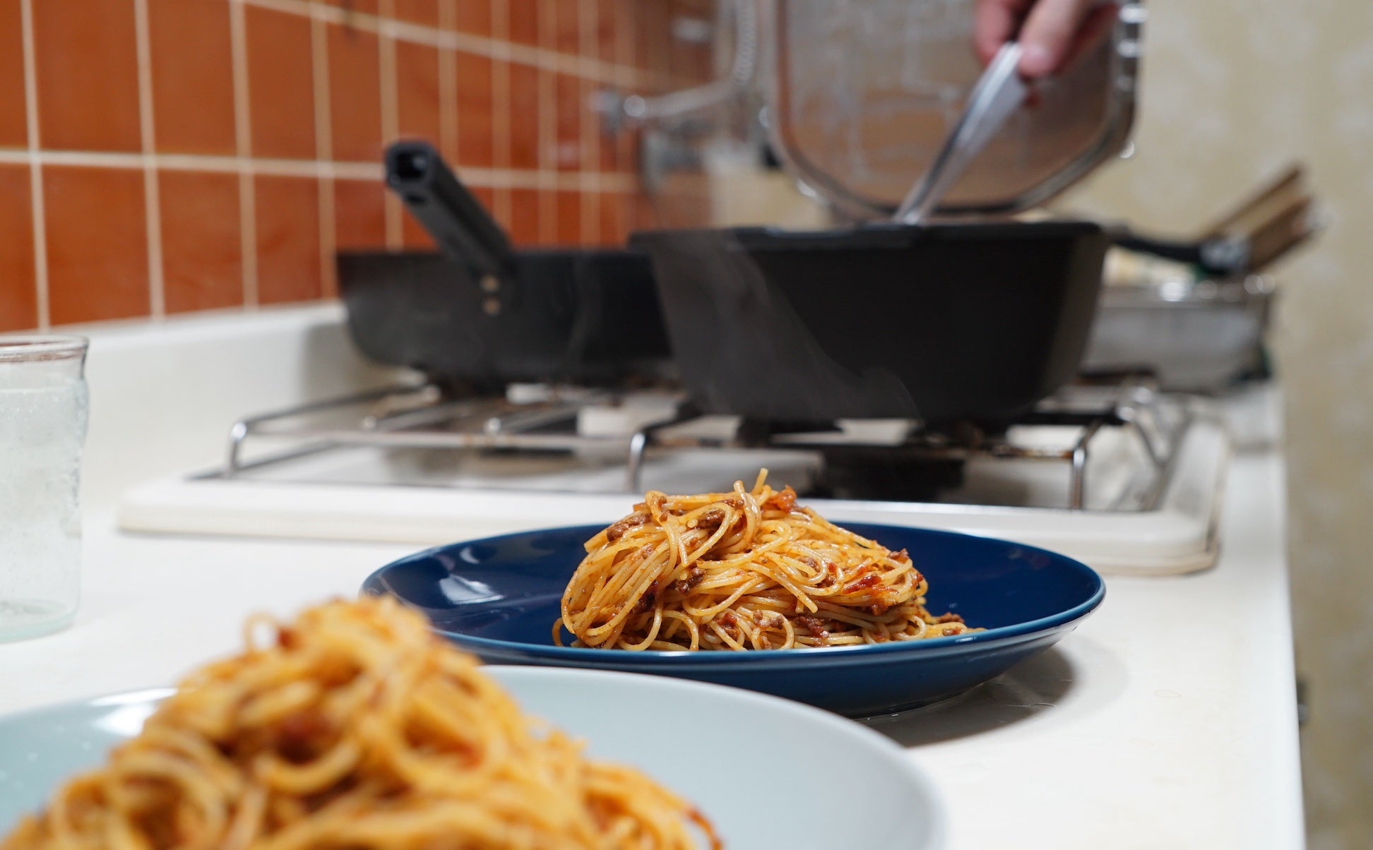 マルチパスタパン(IH対応) 4w1h パスタを最速で食卓へ。湯切れ抜群の
